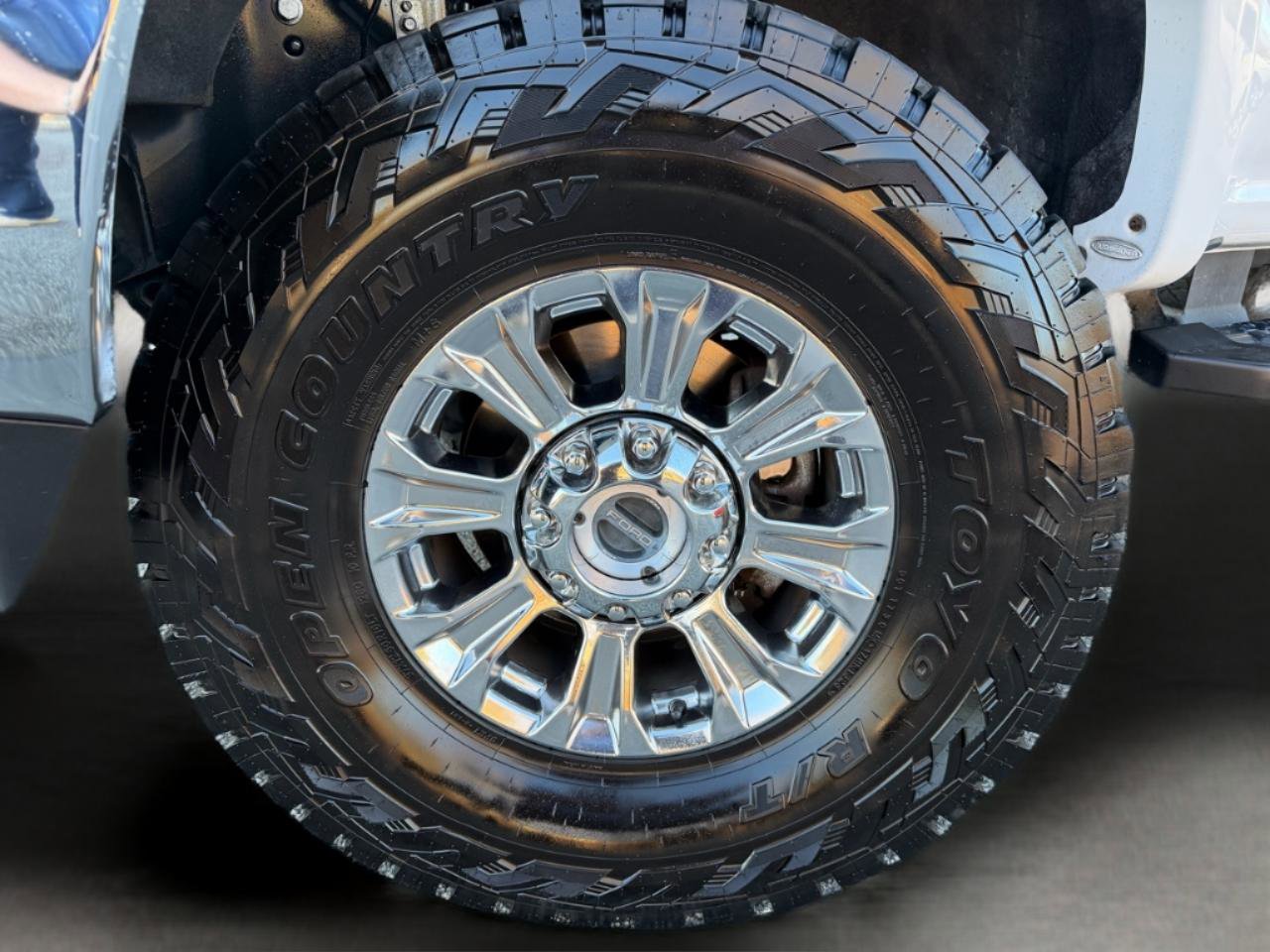 Used 2019 Ford F250 Lariat w/ Lariat Ultimate Package image 8