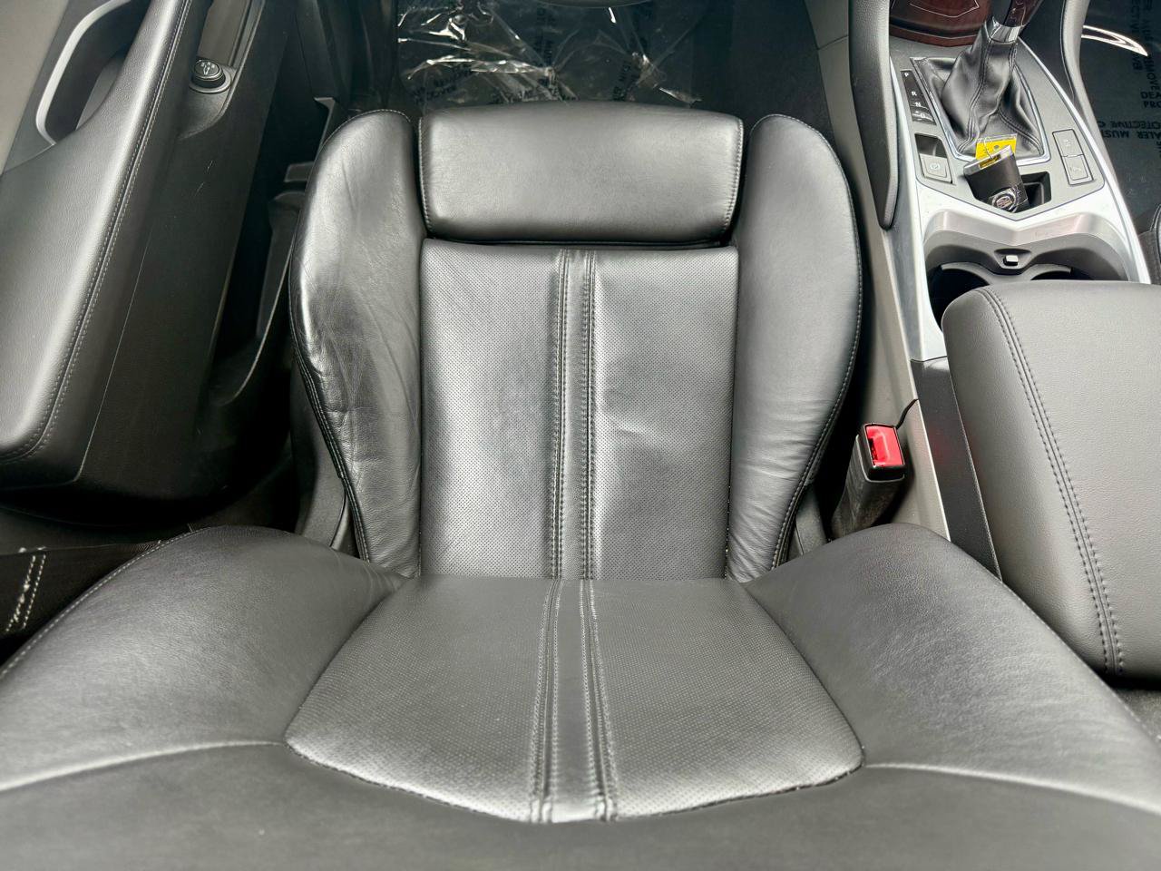 Used 2011 Cadillac SRX Luxury AWD/4WD image 35