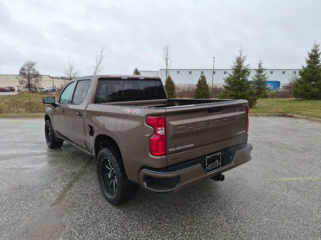 Used 2019 Chevrolet Silverado 1500 Custom w/ Custom Value Package AWD/4WD image 7