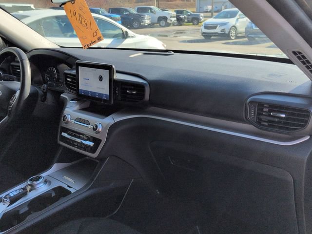 Used 2023 Ford Explorer XLT w/ Class IV Trailer Tow Package image 29