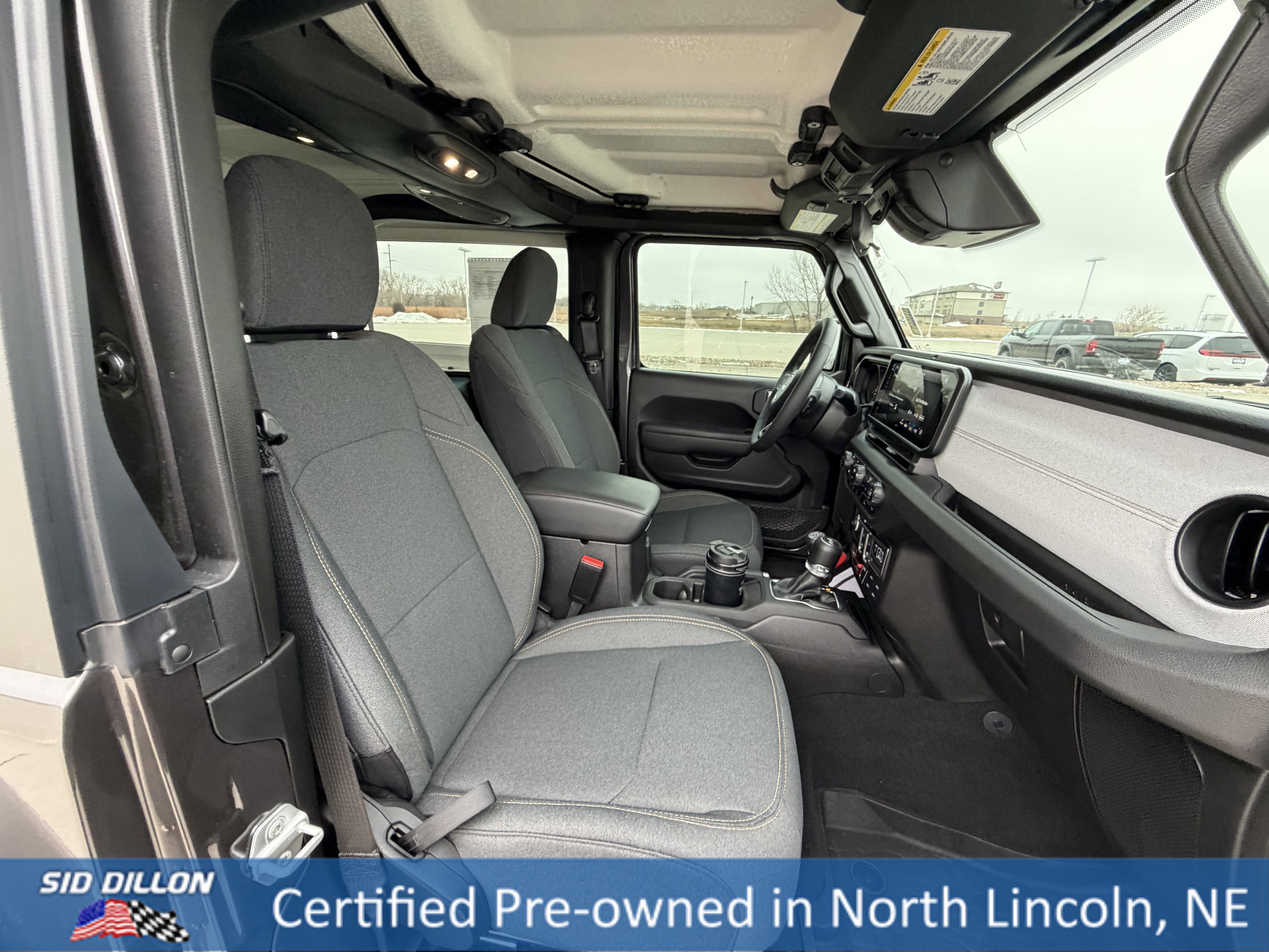 Used 2025 Jeep Wrangler Sport image 20