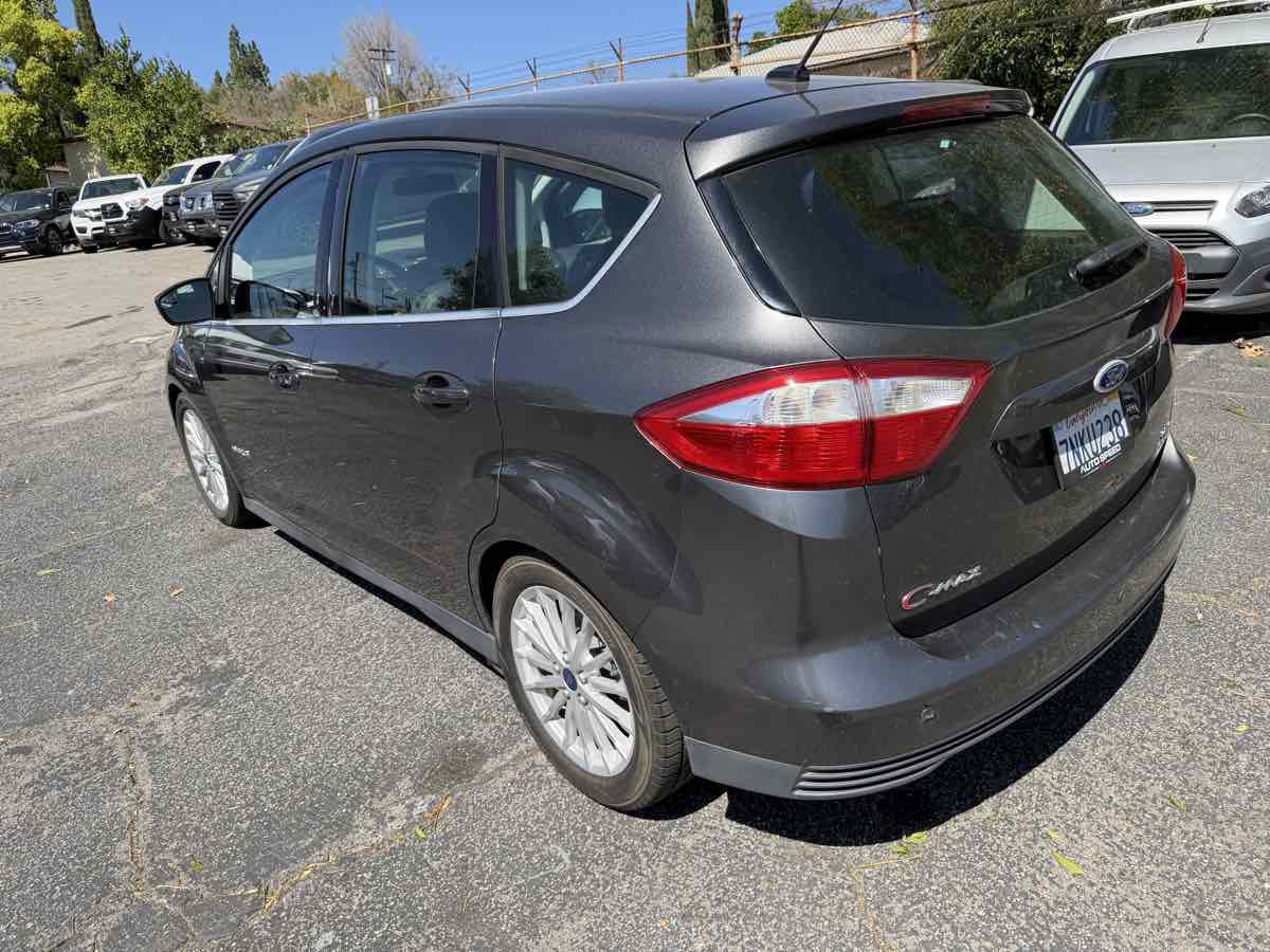Used 2015 Ford C-MAX SEL w/ Equipment Group 302A image 15