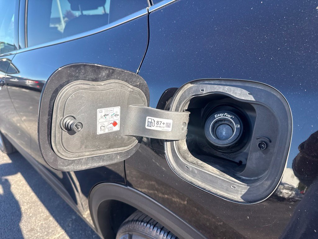 Certified 2024 Ford Escape Platinum AWD/4WD image 19