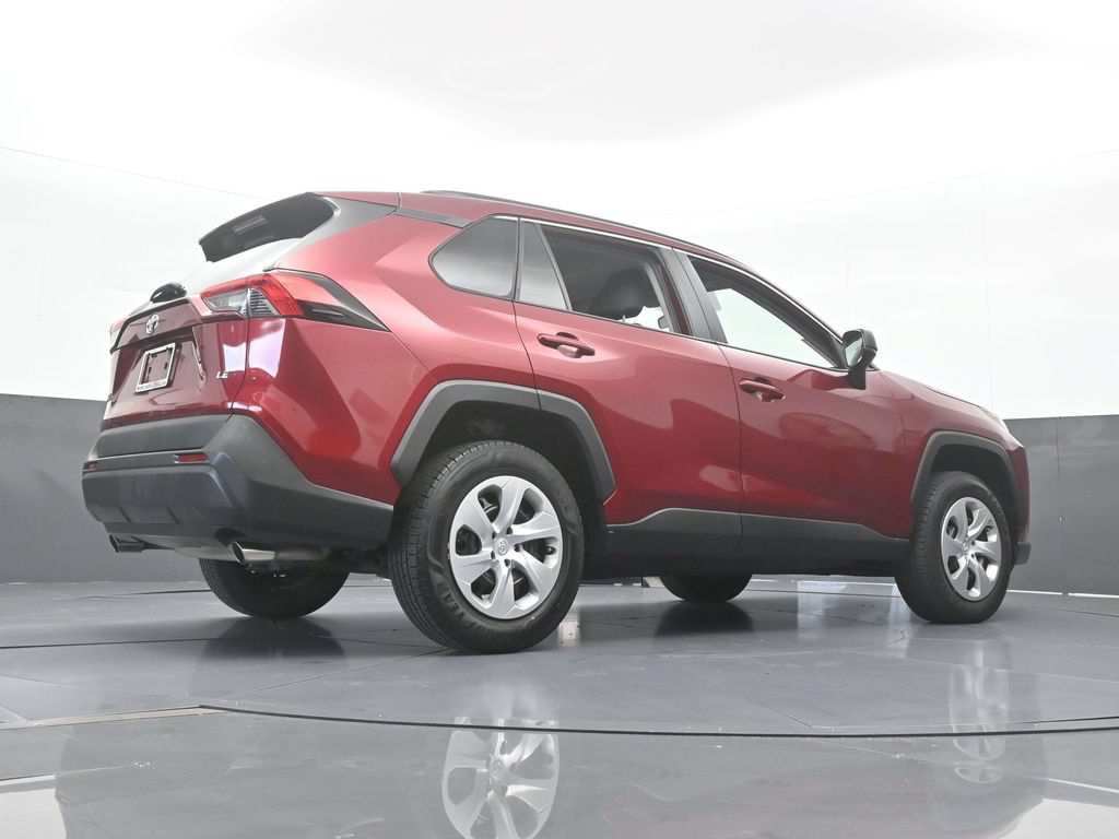 Used 2021 Toyota RAV4 LE FWD image 54