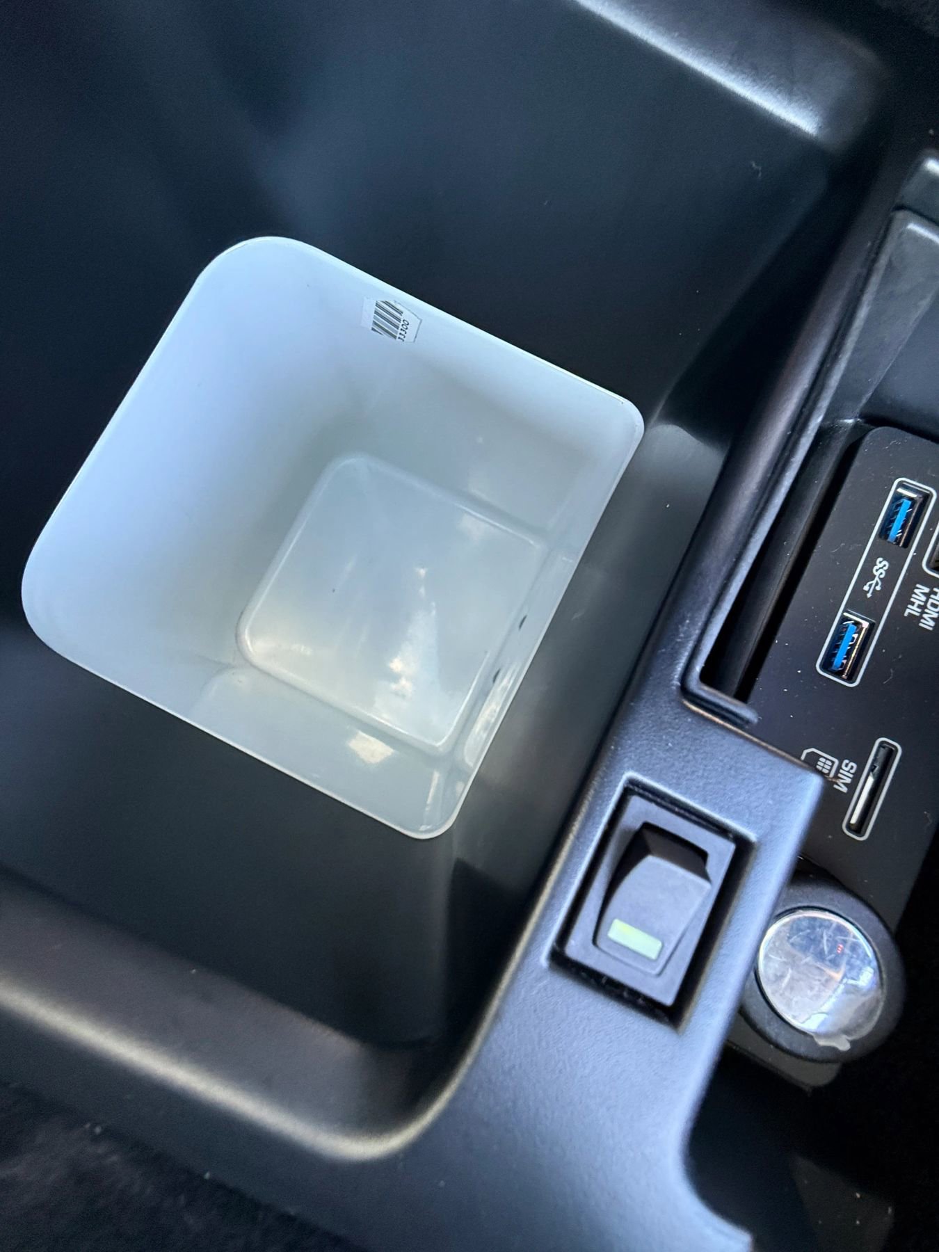 Used 2017 Land Rover Range Rover Sport HSE image 29