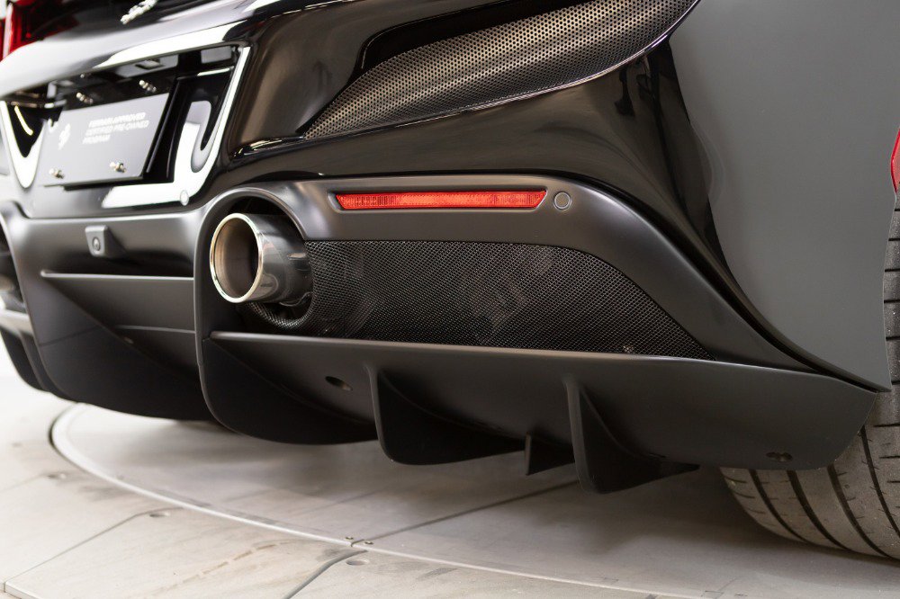 Certified 2021 Ferrari F8 Tributo image 47