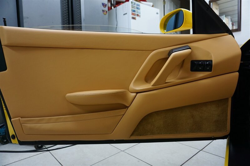 Used 1998 Ferrari F355 Spider RWD image 10