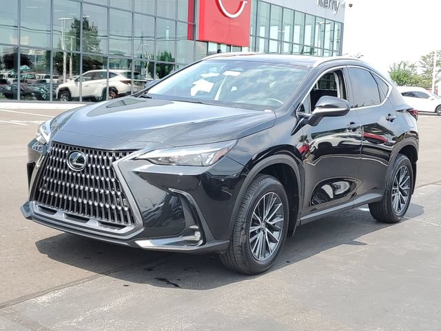 Used 2025 Lexus NX 350 AWD w/ Accessory Package (2T) image 2