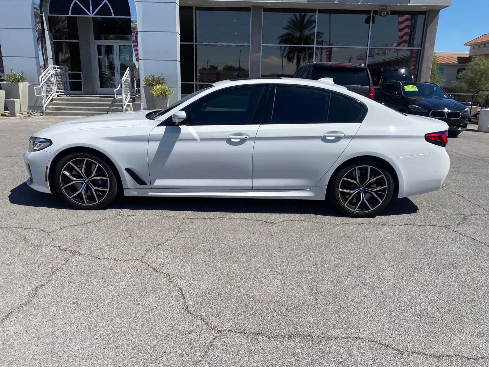 Used 2023 BMW 540i w/ M Sport Package RWD image 9