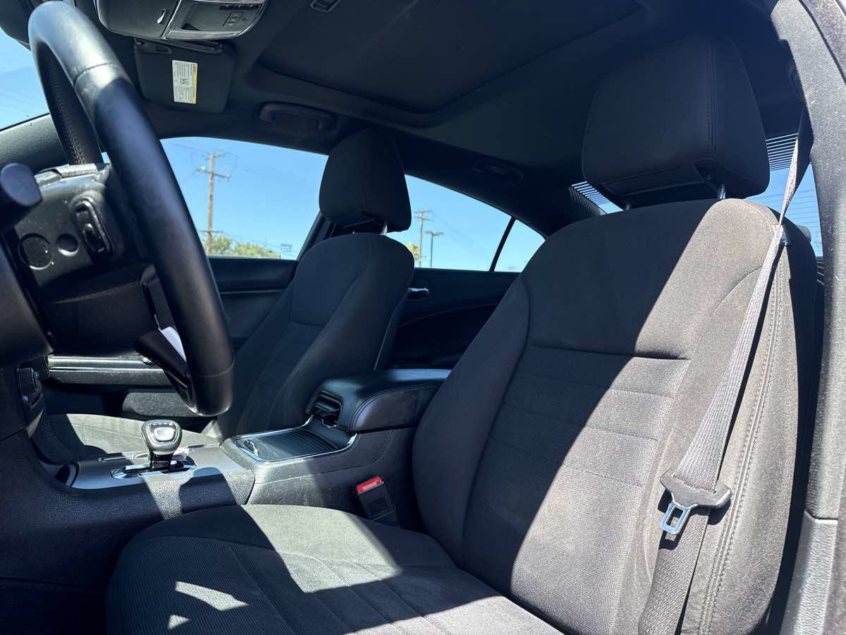Used 2014 Dodge Charger SXT RWD image 8