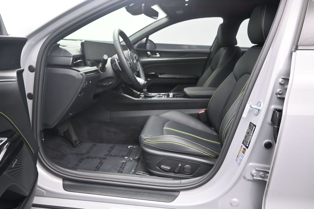 Used 2026 Kia K5 GT w/ GT1 Package FWD image 12