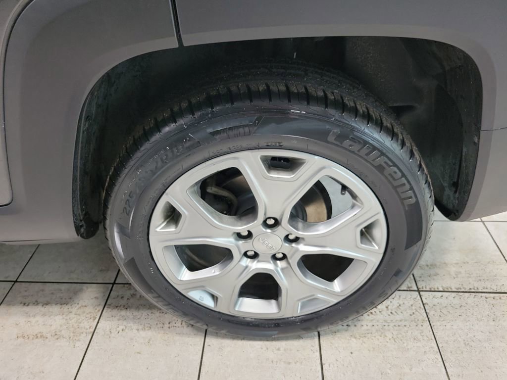 Used 2020 Jeep Renegade Limited image 49