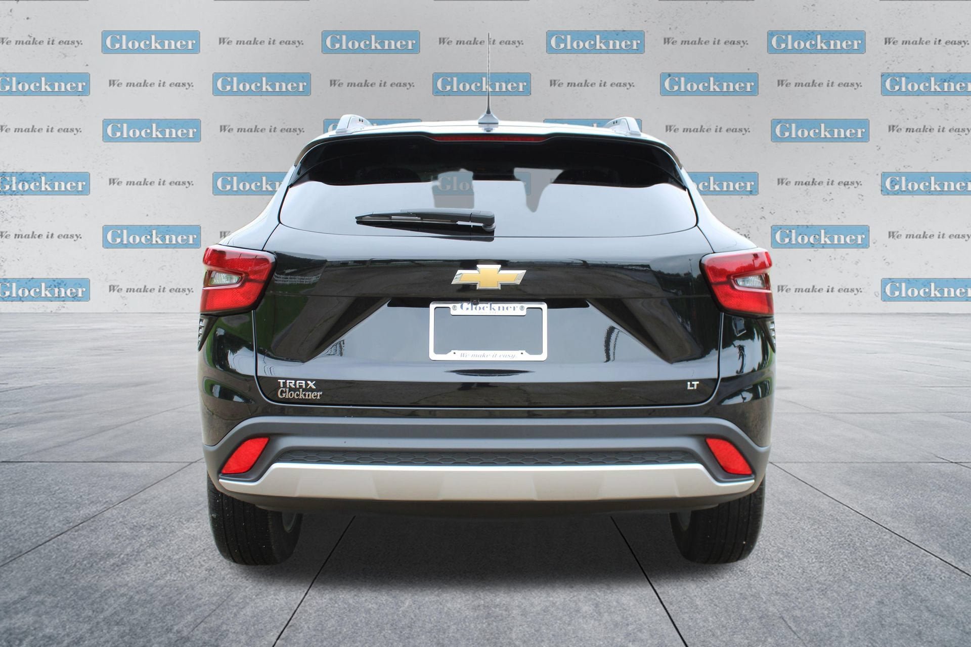 Used 2025 Chevrolet Trax LT FWD image 7