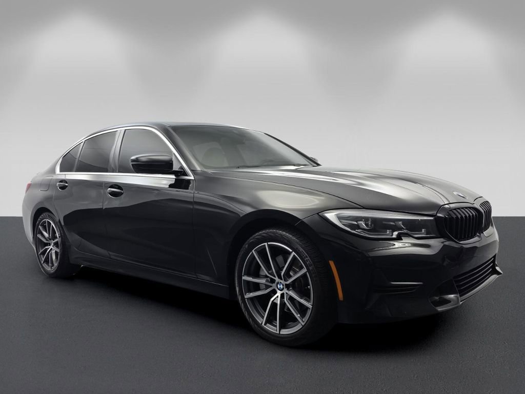 Used 2022 BMW 330i Sedan w/ Driving Assistance Package RWD image 1