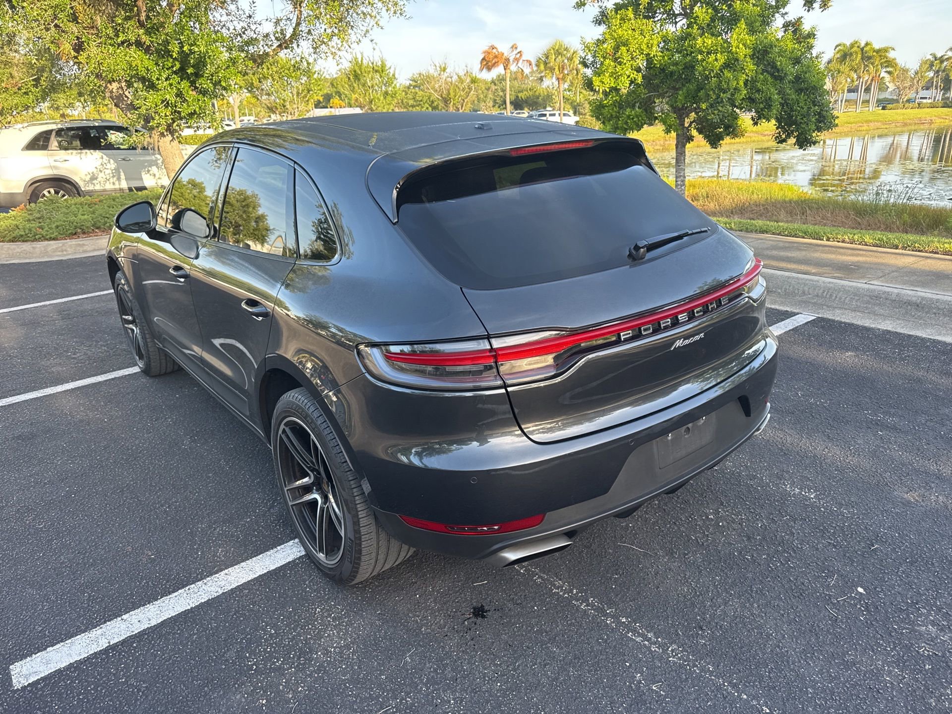 Used 2021 Porsche Macan image 6