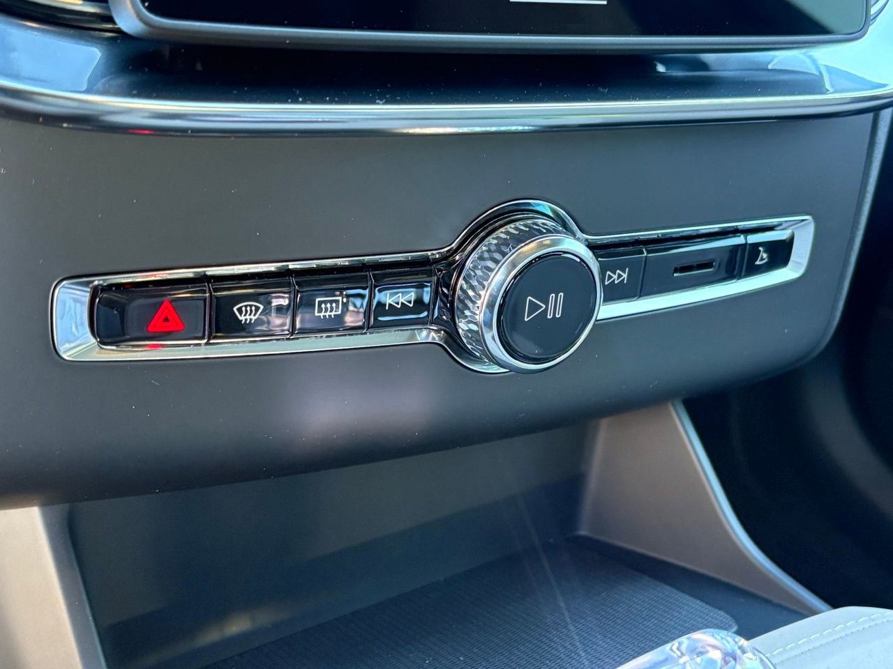 New 2026 Volvo XC90 B6 Ultra AWD/4WD image 15