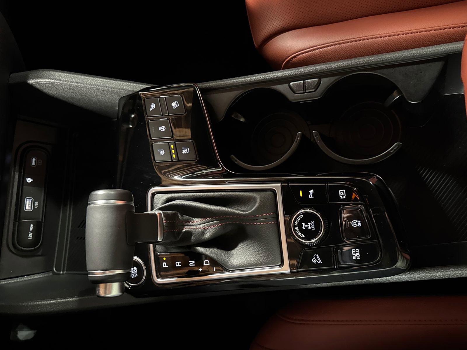 Certified 2024 Kia Sportage SX AWD/4WD image 23