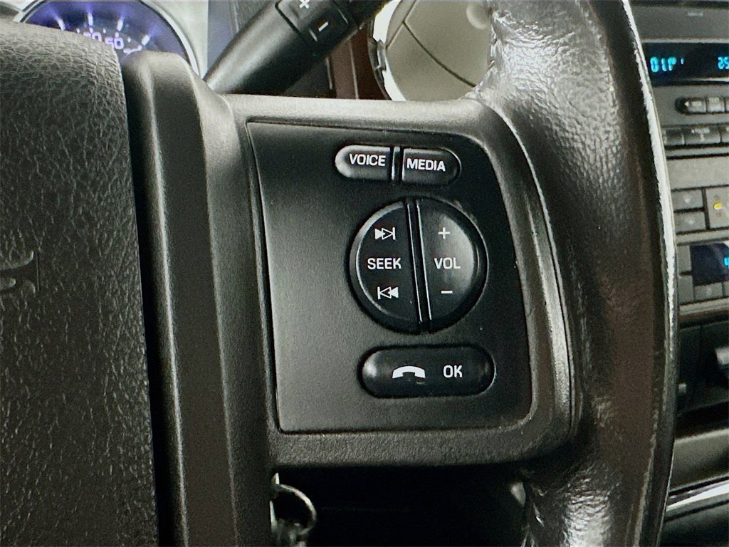 Used 2012 Ford F350 Lariat image 28