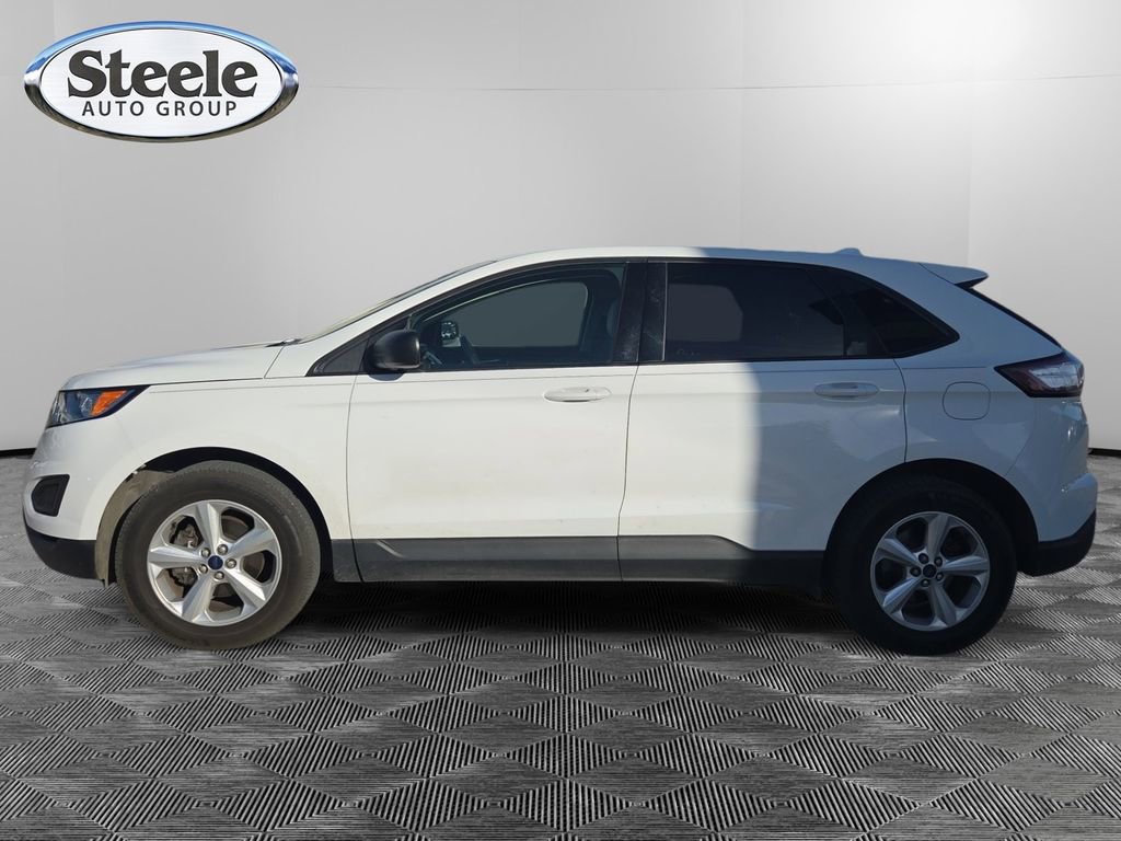 Used 2015 Ford Edge SE image 2