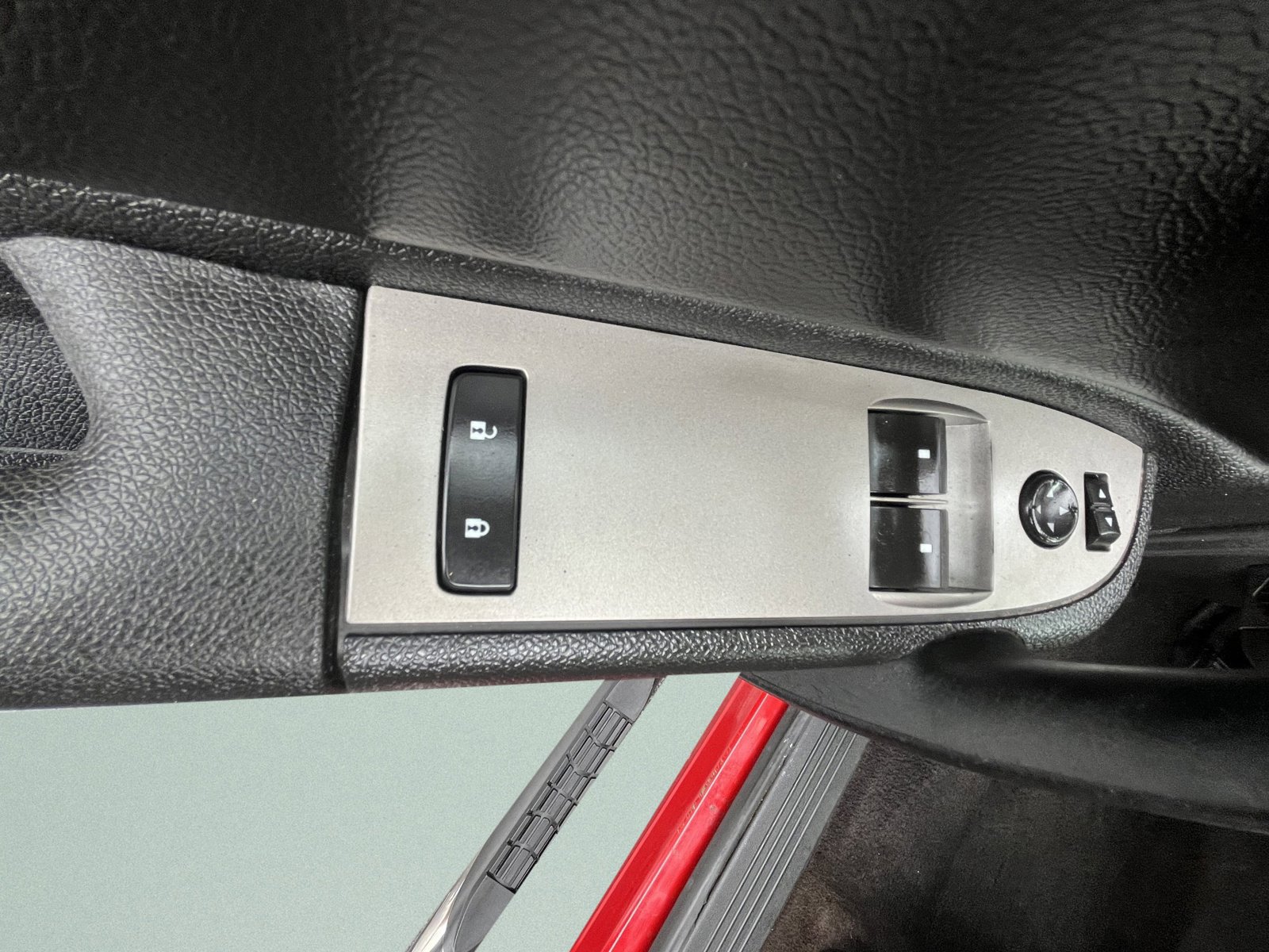 Used 2011 GMC Sierra 1500 SLE image 17