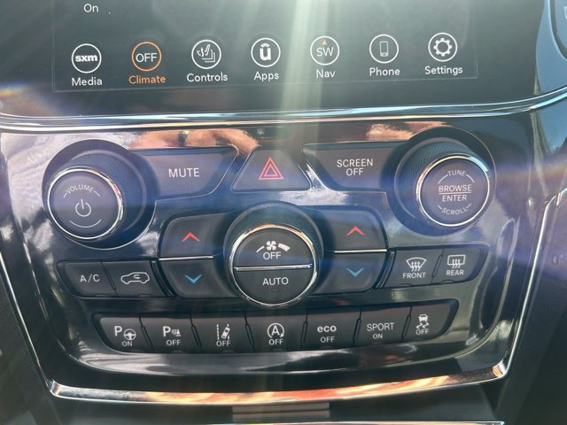 Used 2021 Jeep Grand Cherokee Limited AWD/4WD image 37