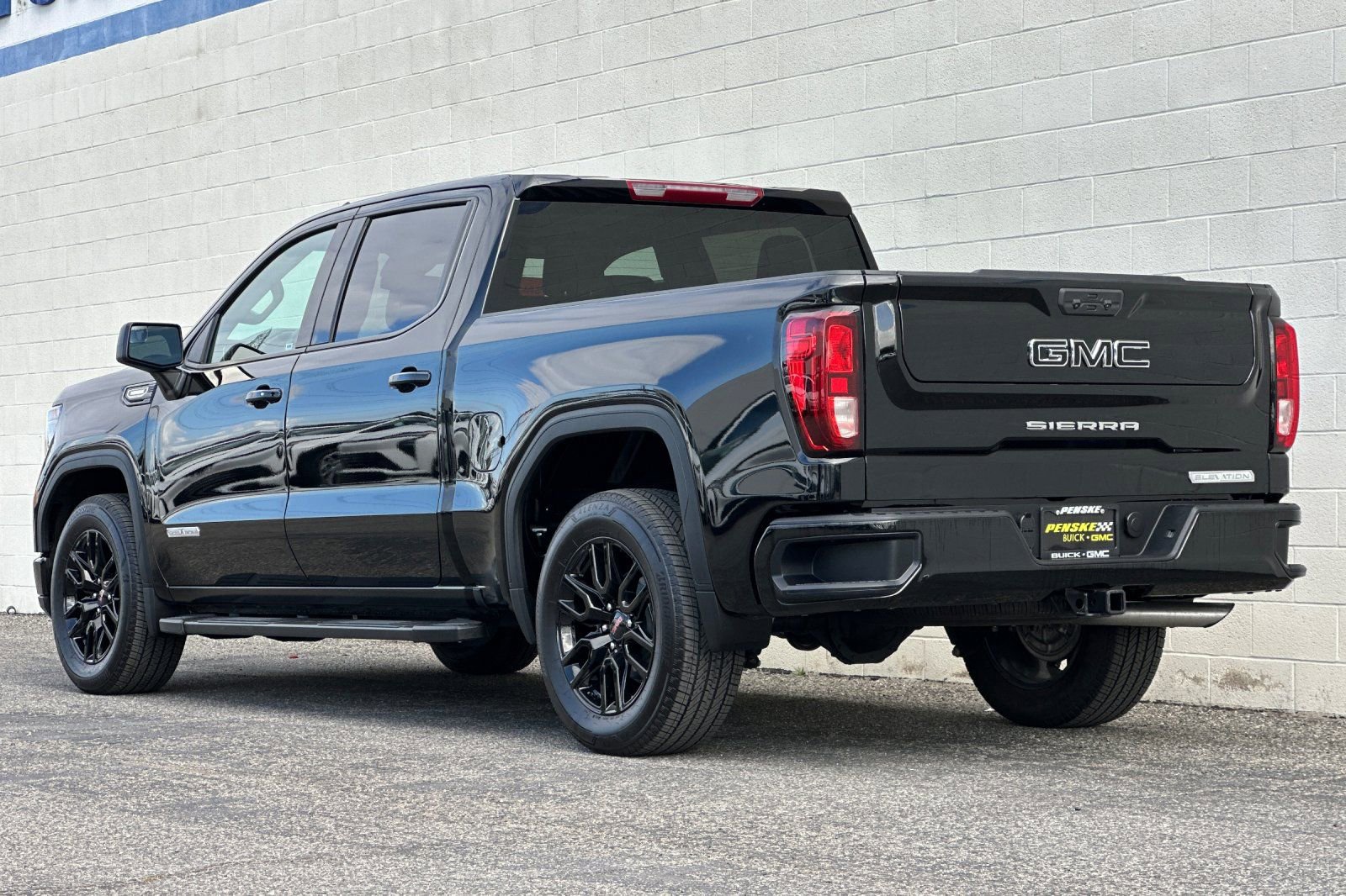 Used 2026 GMC Sierra 1500 Elevation w/ LPO, Elevation Black Package RWD image 6