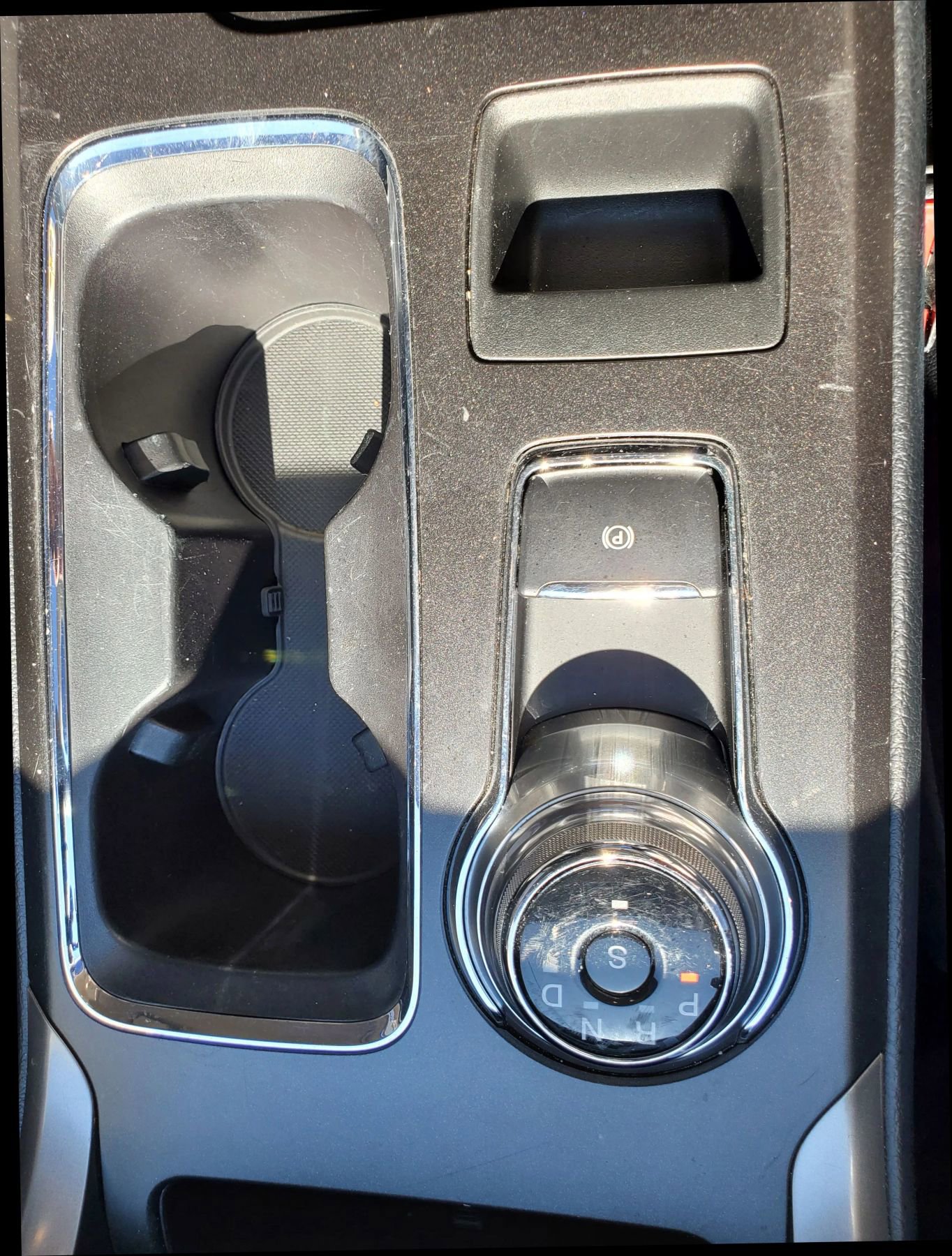 Used 2017 Ford Fusion SE w/ Equipment Group 201A image 36