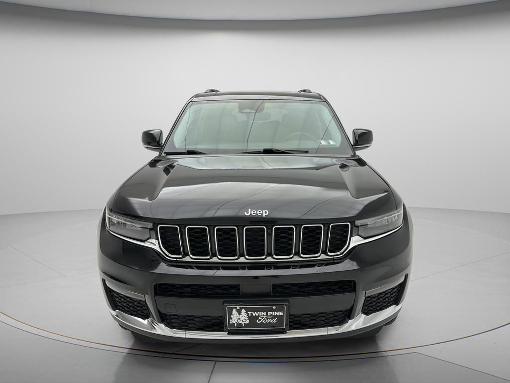 Used 2023 Jeep Grand Cherokee L Limited AWD/4WD image 2