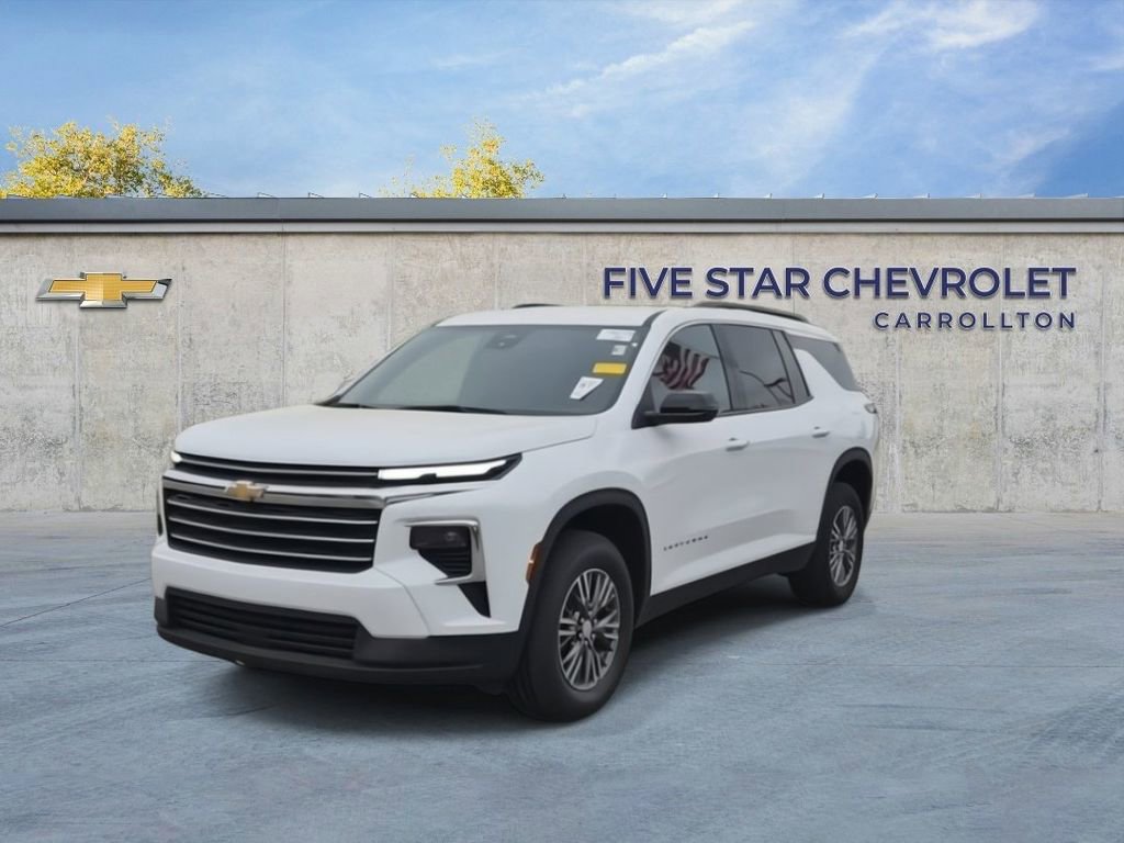 Certified 2025 Chevrolet Traverse LT image 3