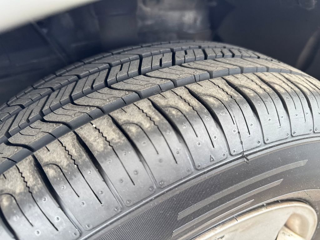 Used 2009 Dodge Caliber SE FWD image 25