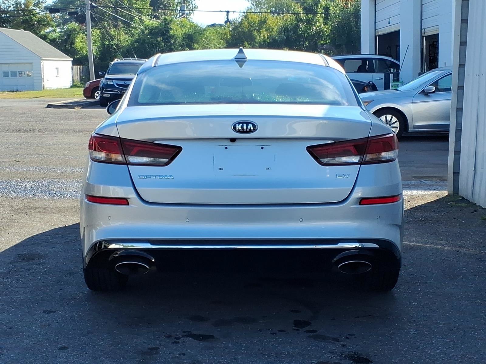 Used 2019 Kia Optima EX FWD image 4