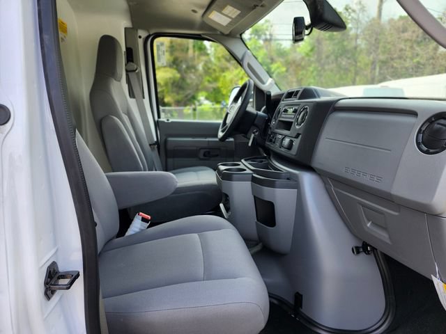 New 2027 Ford E-350 and Econoline 350 Super Duty w/ Power Equipment Group RWD image 11