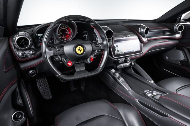 Used 2019 Ferrari GTC4Lusso AWD/4WD image 5