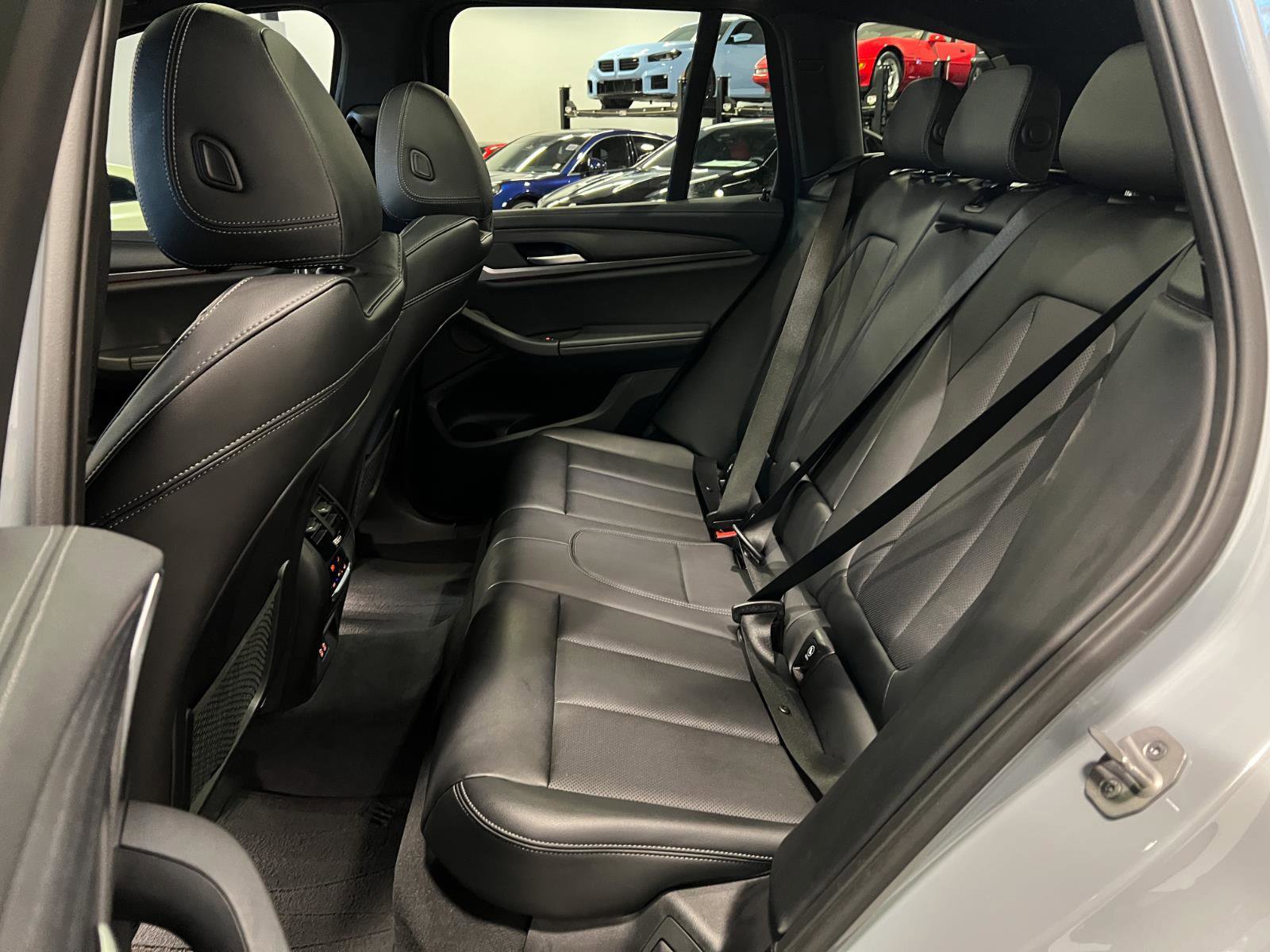 Used 2022 BMW X3 M40i w/ Premium Package image 30