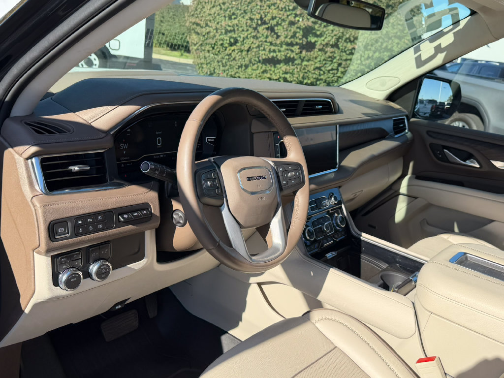 Certified 2023 GMC Yukon Denali AWD/4WD image 28