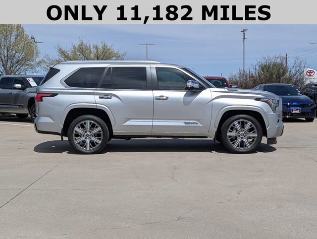 Used 2024 Toyota Sequoia Capstone image 4