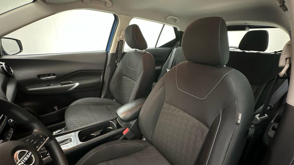 Certified 2022 Nissan Kicks SV image 9