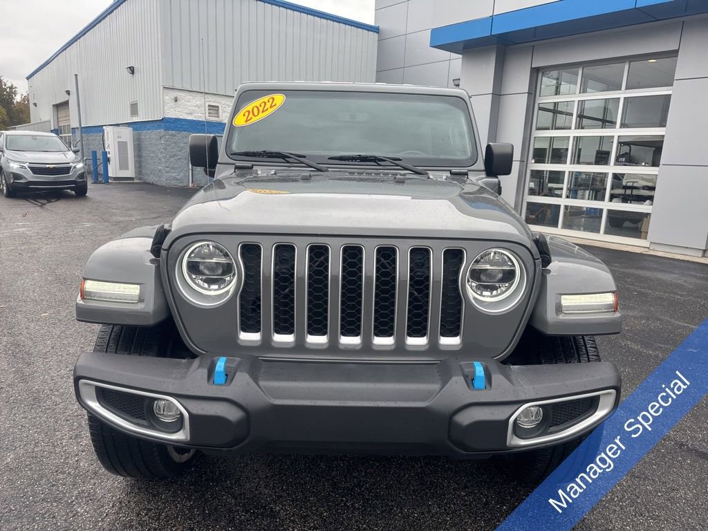 Used 2022 Jeep Wrangler Unlimited Sahara w/ Cold Weather Group image 8