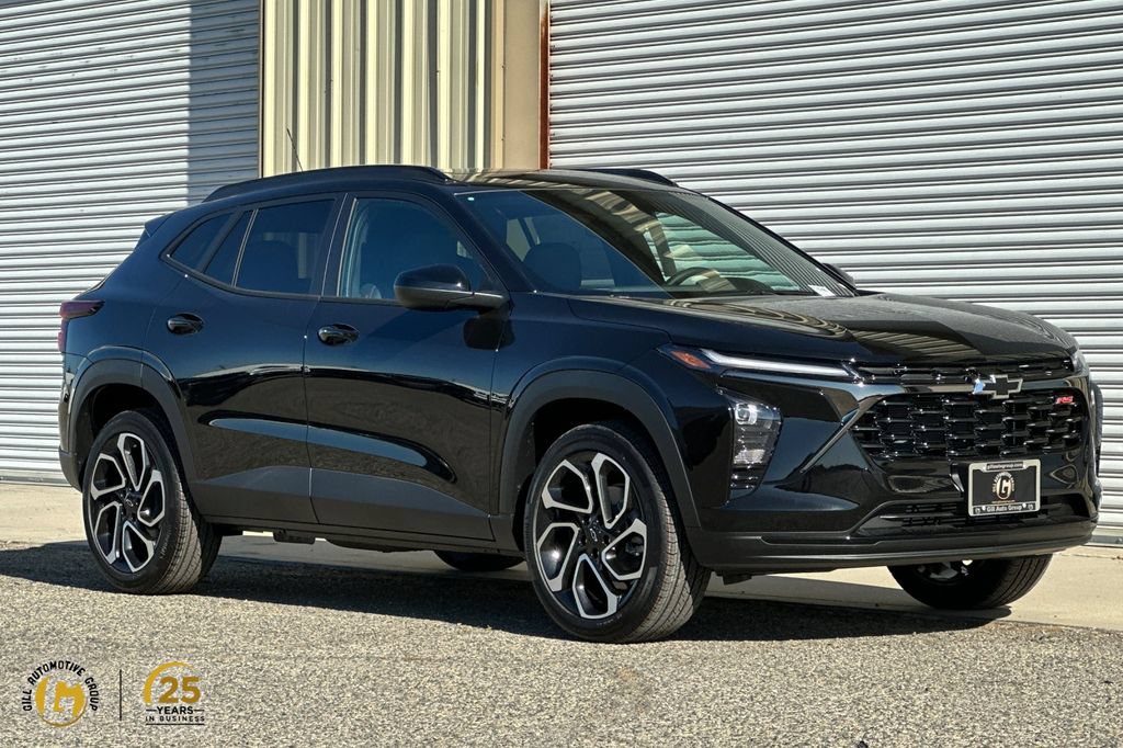 New 2026 Chevrolet Trax RS w/ Sunroof Package