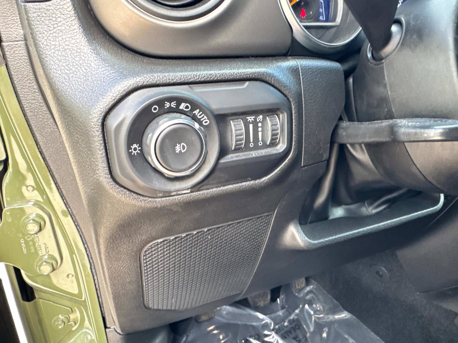 Certified 2021 Jeep Wrangler Unlimited Sport image 30