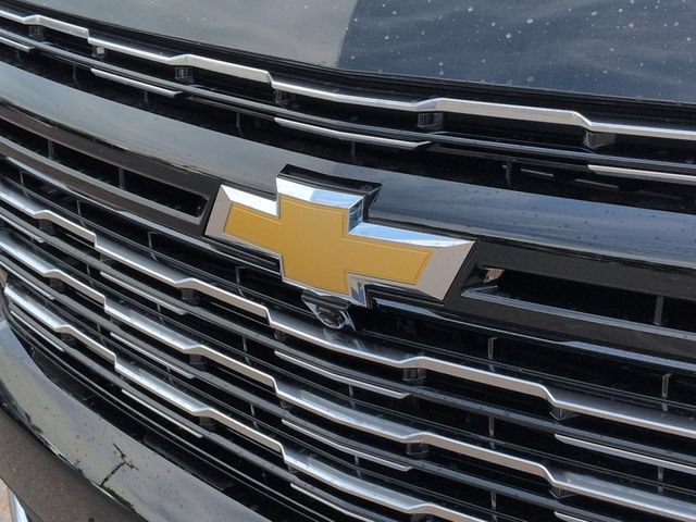 New 2026 Chevrolet Suburban High Country AWD/4WD image 34