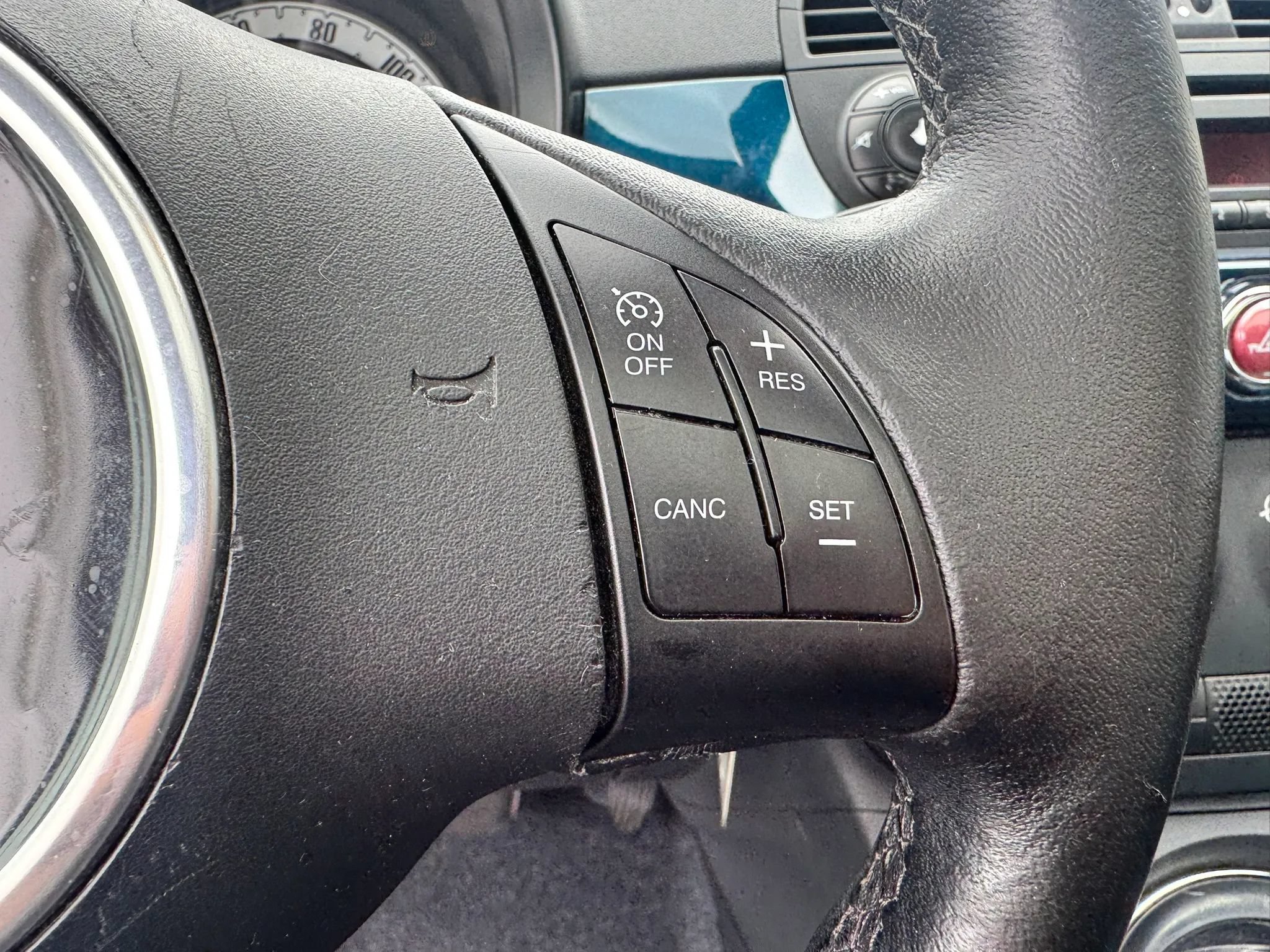 Used 2015 FIAT 500 Pop FWD image 20