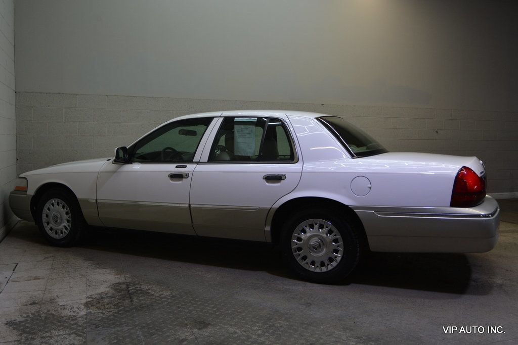 Used 2003 Mercury Grand Marquis GS RWD image 7