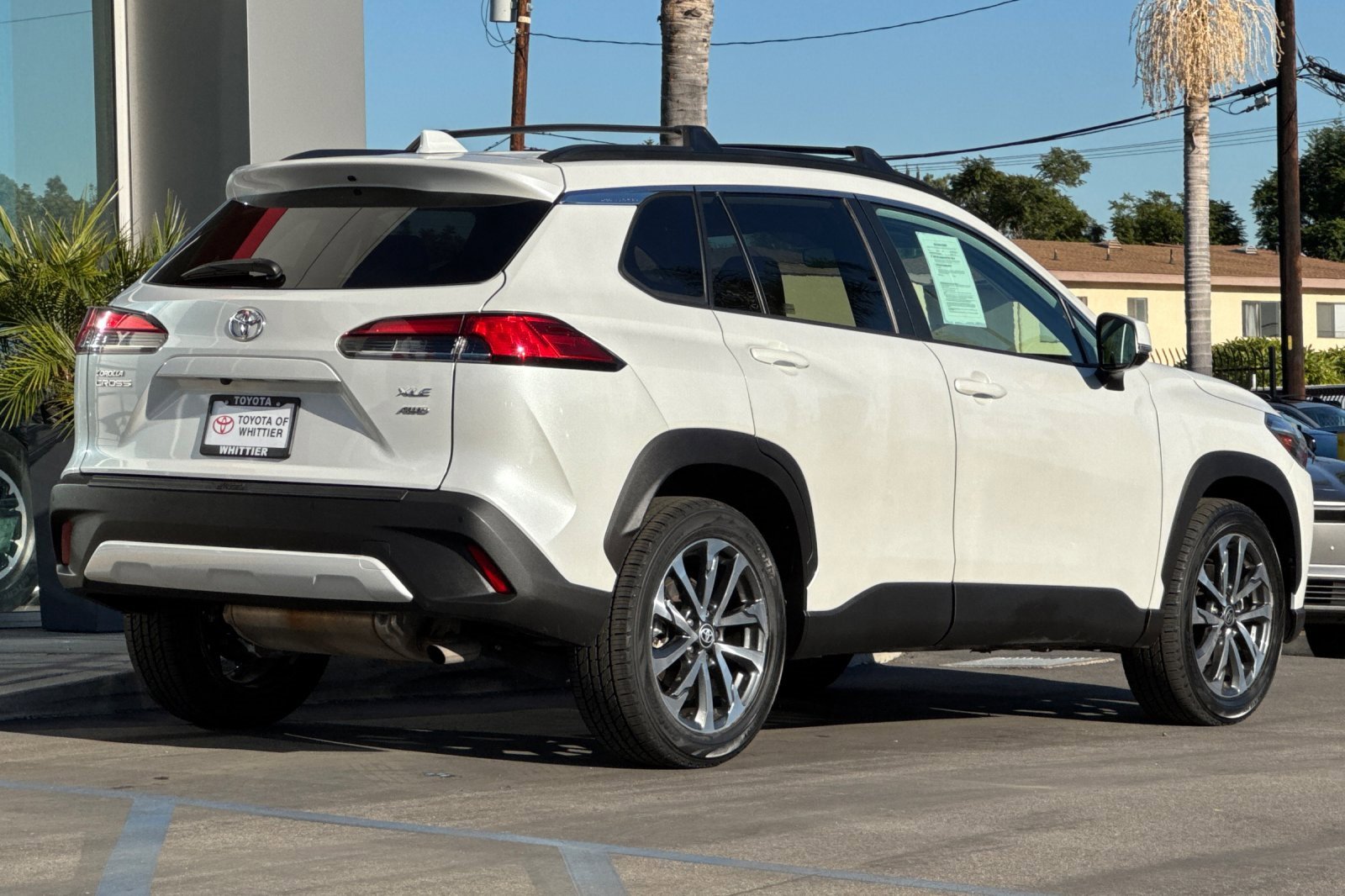 Certified 2023 Toyota Corolla Cross XLE image 5