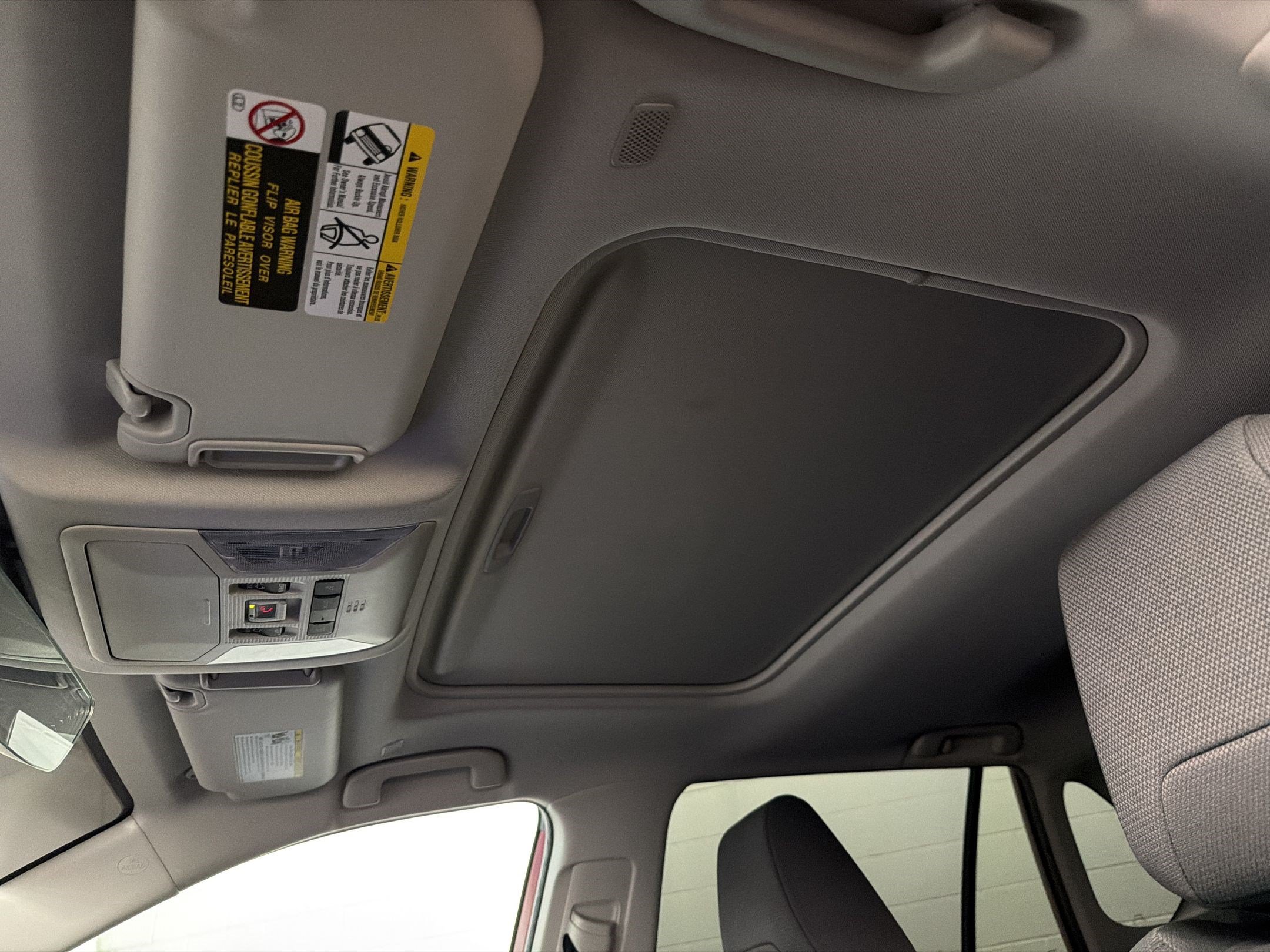 Used 2024 Toyota RAV4 XLE w/ Convenience Package FWD image 25