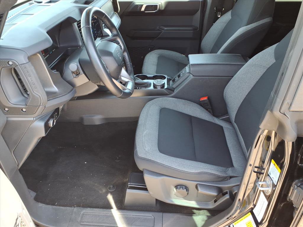 Used 2025 Ford Bronco Big Bend image 11