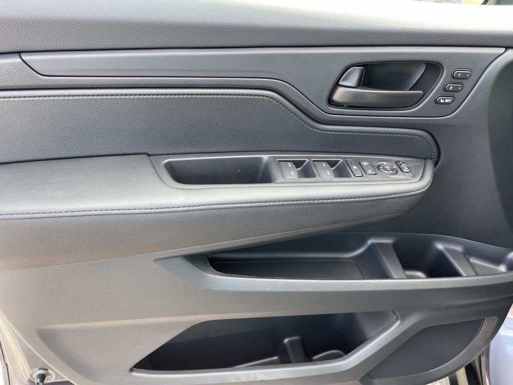 New 2026 Honda Odyssey EX-L image 18