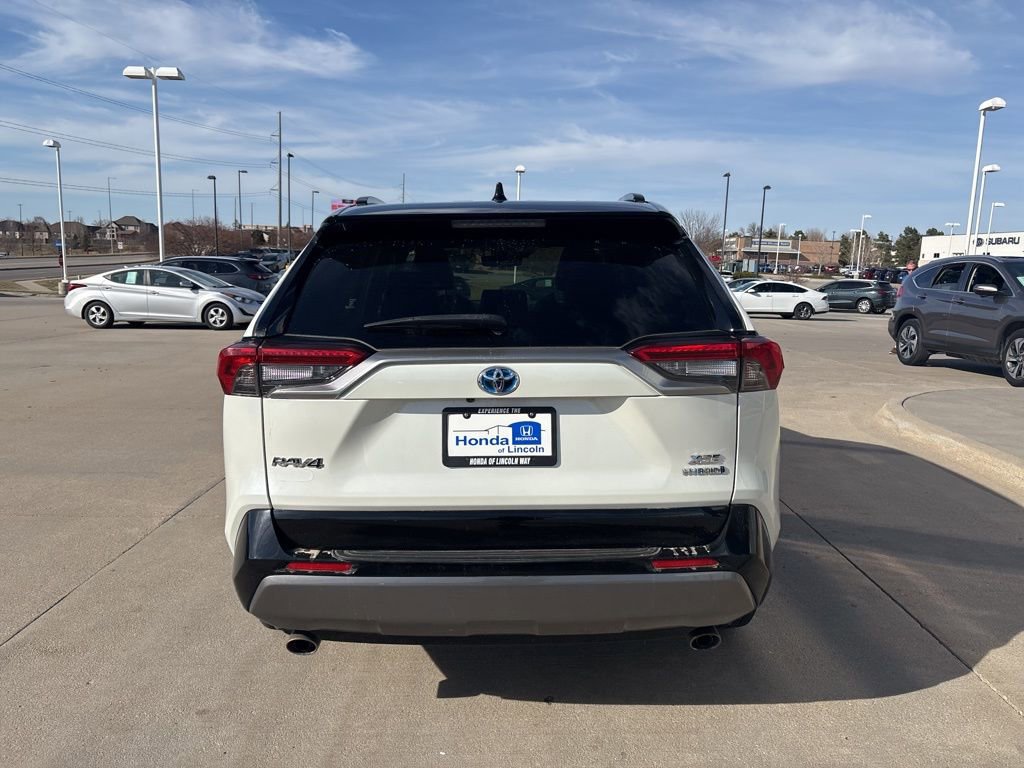 Used 2021 Toyota RAV4 XSE w/ XSE Grade Weather Package image 6