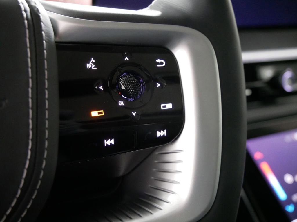 New 2025 INFINITI QX80 Sensory image 21