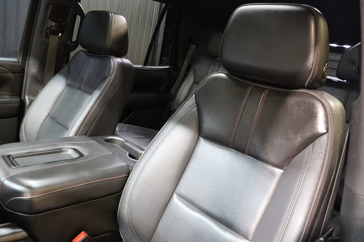Used 2023 Chevrolet Tahoe RST w/ Luxury Package RWD image 35